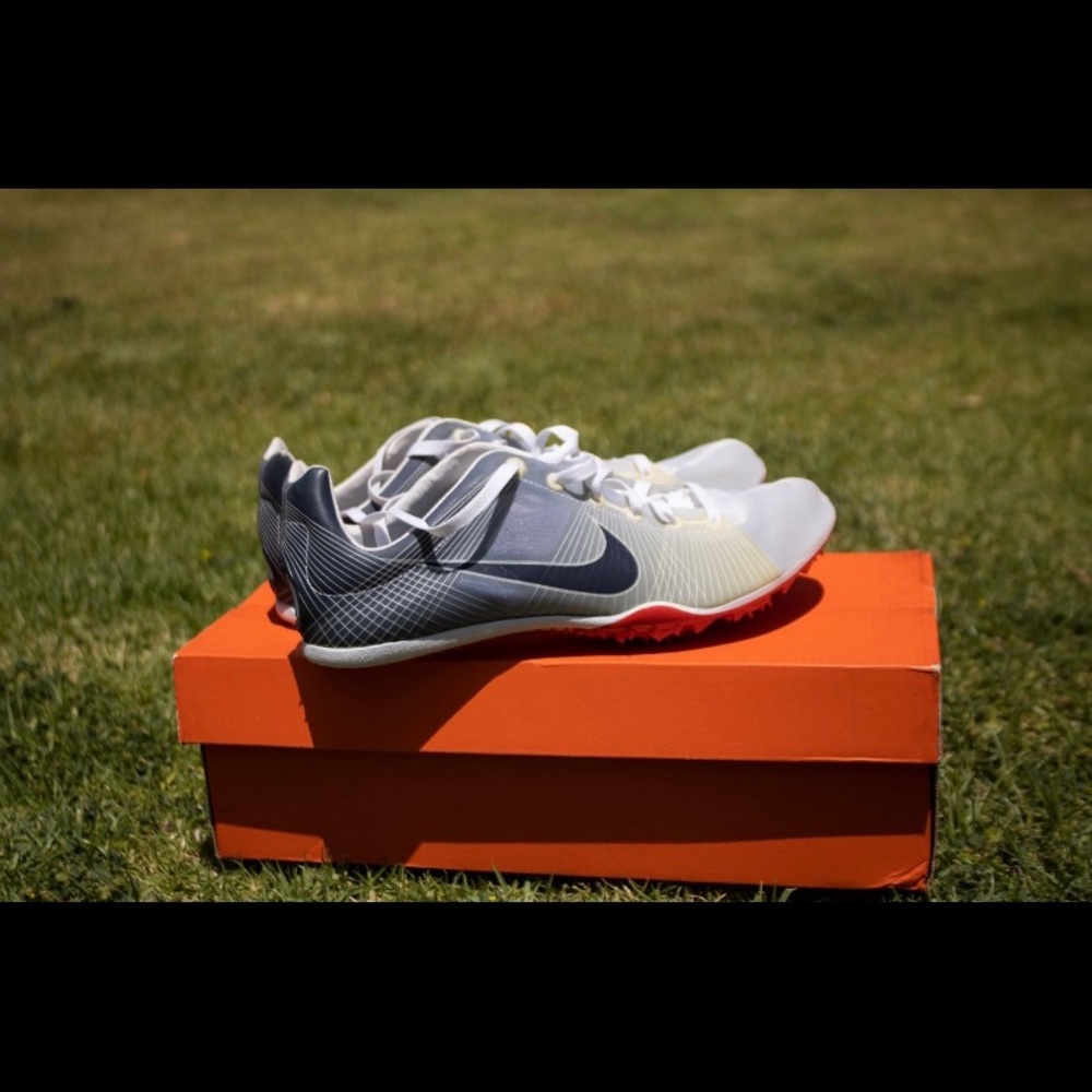 Track spikes